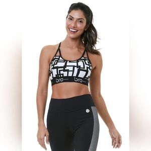 Black and White Geometric Sports Bra Top Venice Square